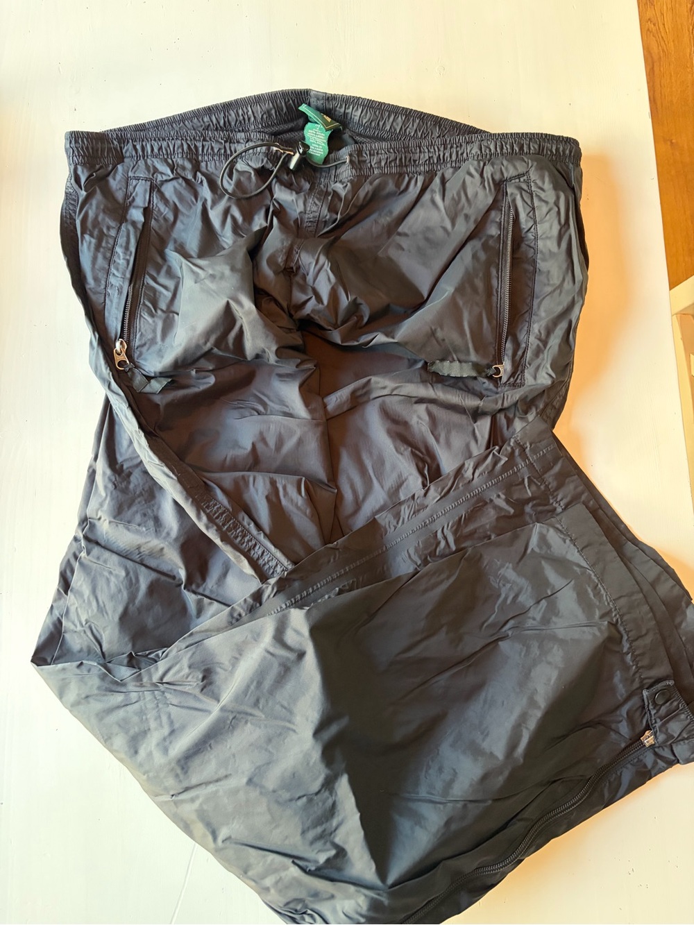 EMS Men's Black Rainbreaker pants